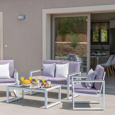 Pessadiana Retreat Relaxing Tranquil Luxurious Villa