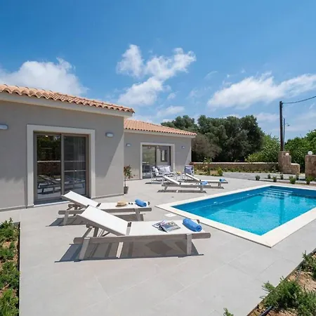 Villa Pessadiana Retreat Relaxing Tranquil Luxurious Pesadha